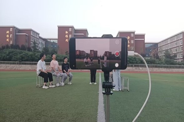 图片标题题配图 3